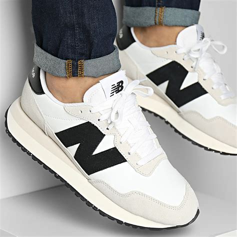 New Balance 237 .